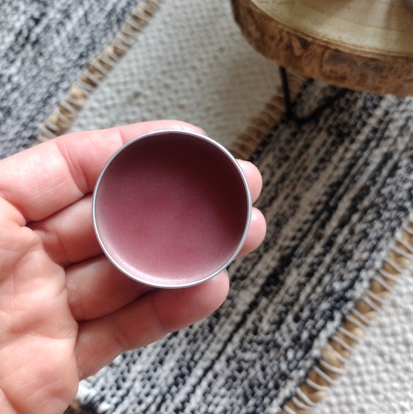 NEW! Non-Toxic Lip Balm Vanilla, Organic Tallow Honey, Shea Butter 0.5oz - Picture 4 of 7
